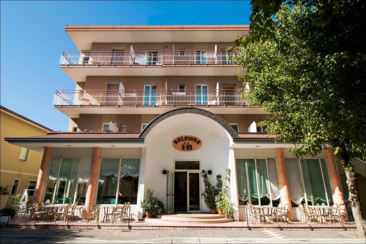 Hotel Belfiore Мізано-Адріатіко Екстер'єр фото